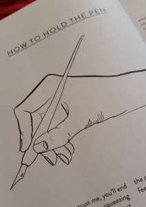 How to hold the pen illustration